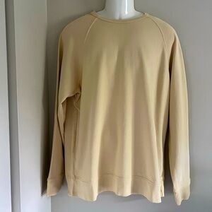Men’s Vince Soft Yellow Crewneck Sweatshirt Size: XL  MSRP: $225